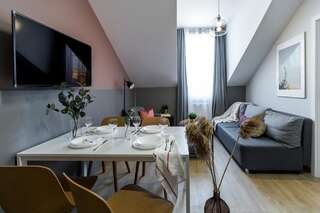 Апартаменты Kazimierz Friendhouse Apartments Краков Apartament typu Penthouse - ul. Chodkiewicza 15-6